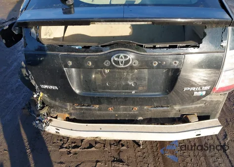 2004 Toyota Prius from USA, damaged, VIN JTDKB20U940012686